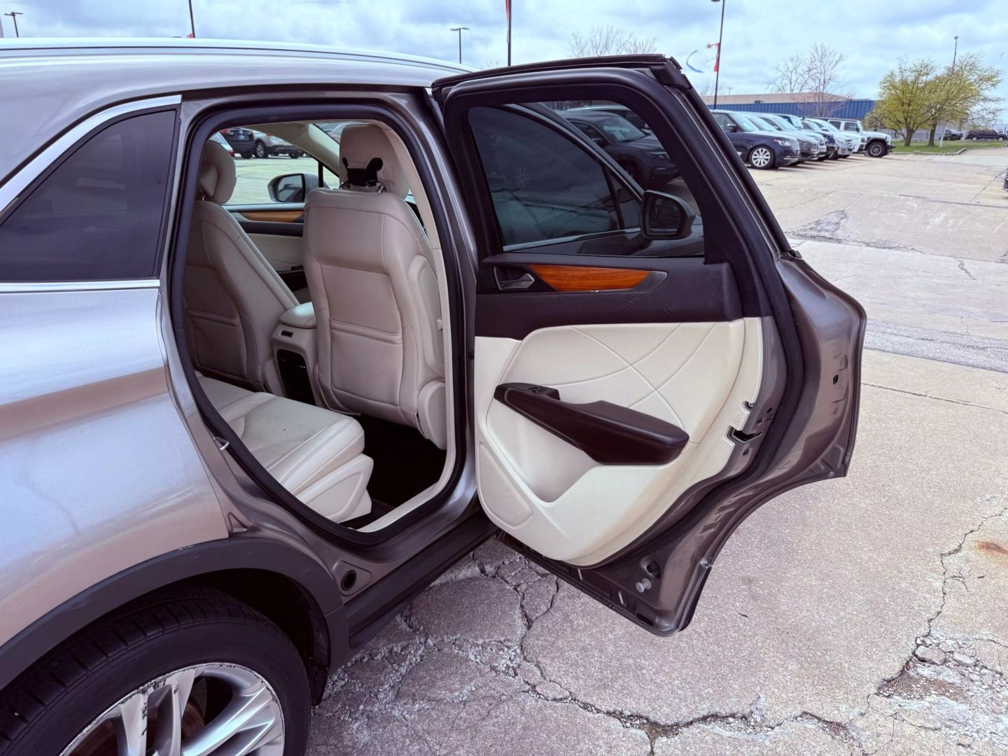 2016 Lincoln Mkc - Image 23