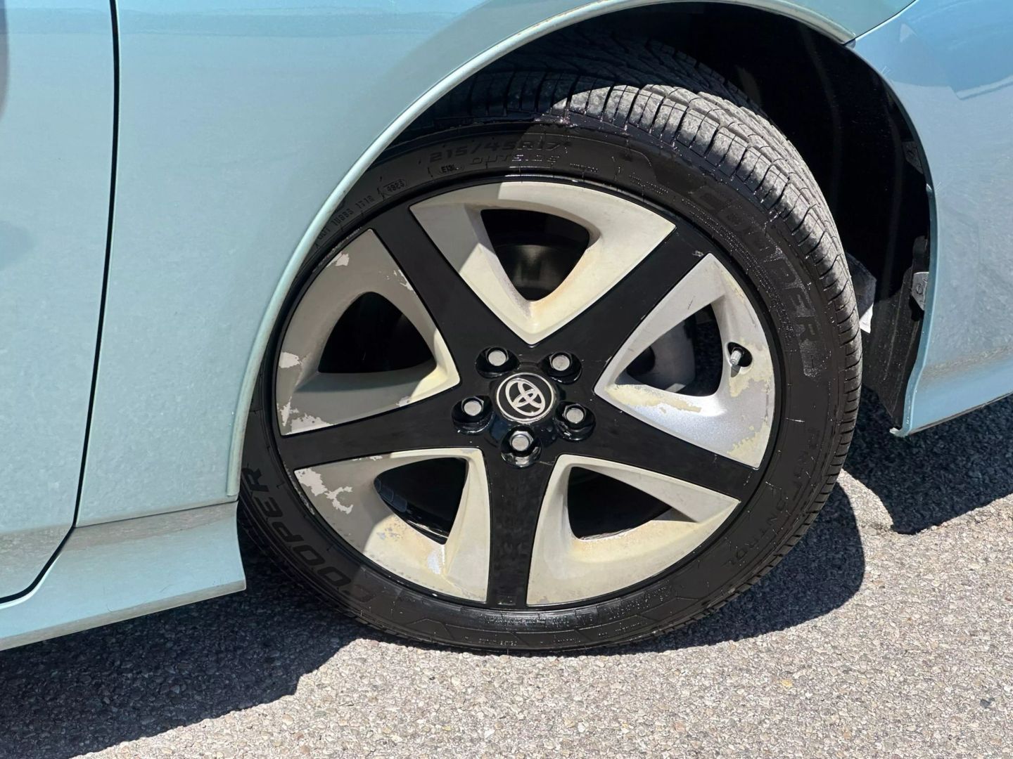 2016 Toyota Prius - Image 44