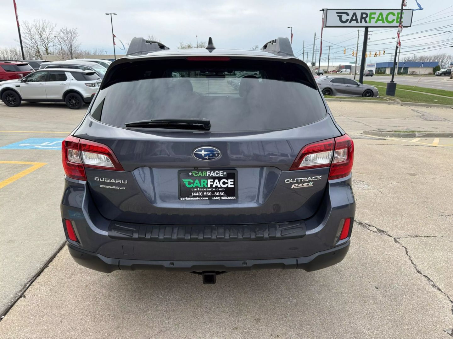 2017 Subaru Outback - Image 9
