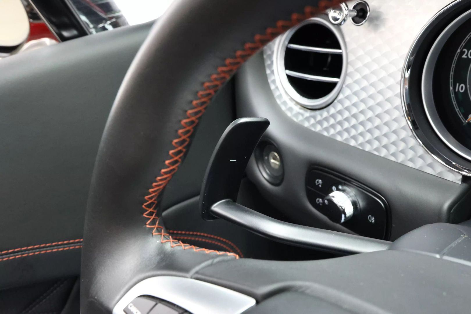2014 Bentley Continental - Image 25