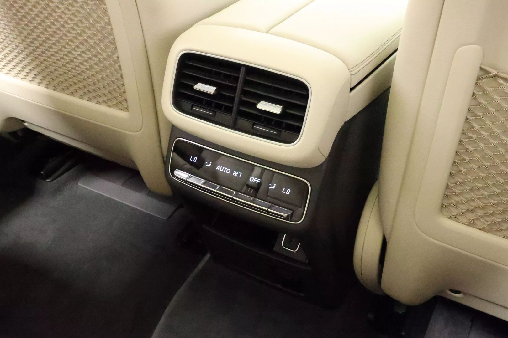 2020 Mercedes-benz Gls - Image 116