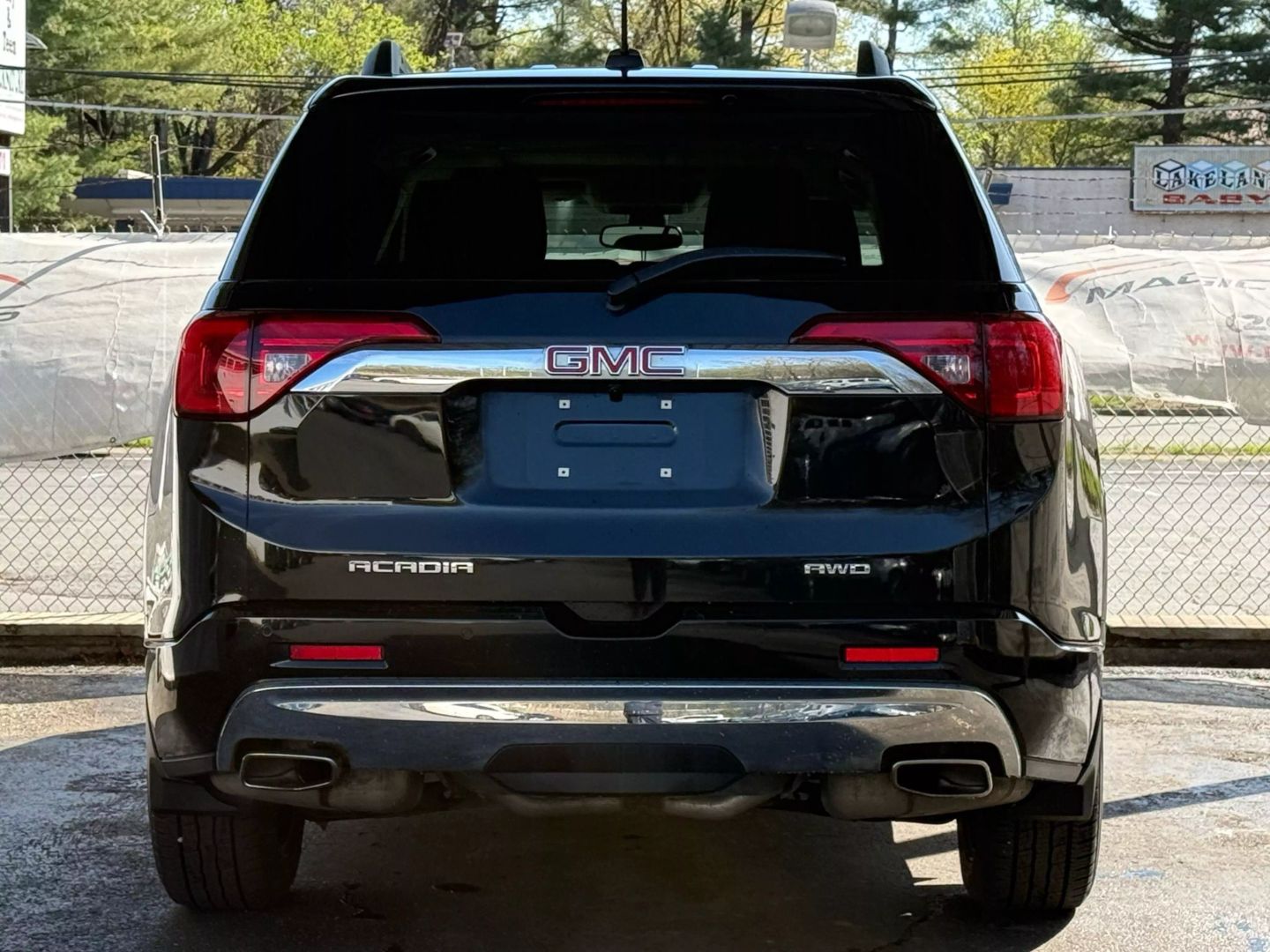 2017 Gmc Acadia - Image 10