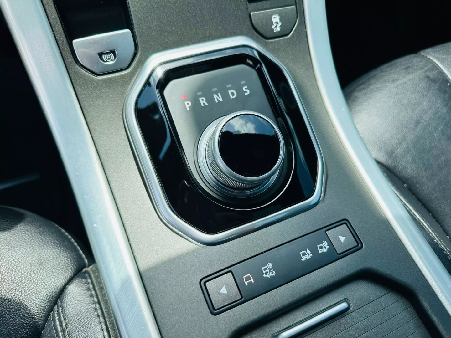 2015 Land Rover Range Rover Evoque - Image 22