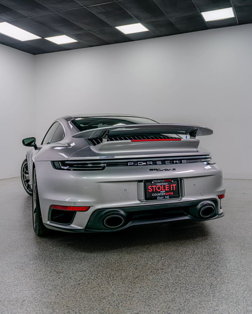 2021 Porsche 911 - Image 30