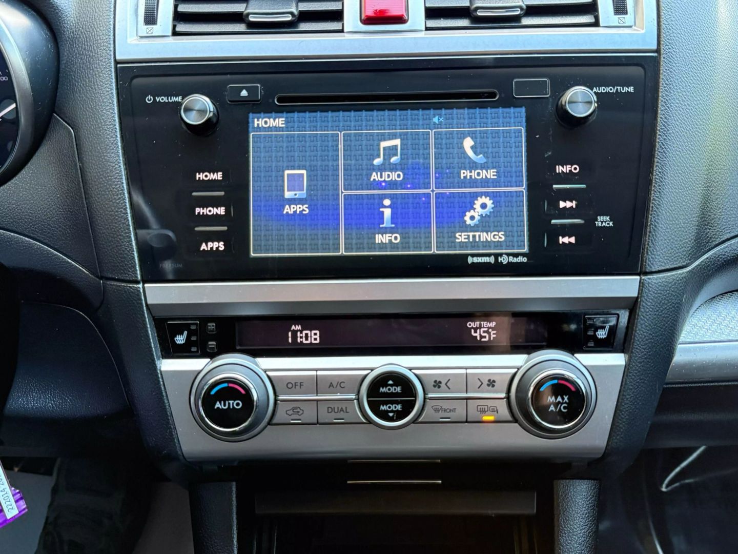 2016 Subaru Outback - Image 32