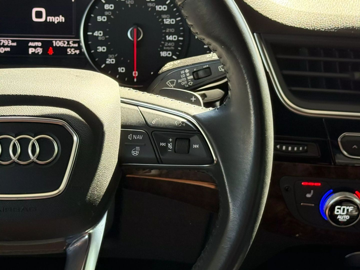 2017 Audi Q7 - Image 38