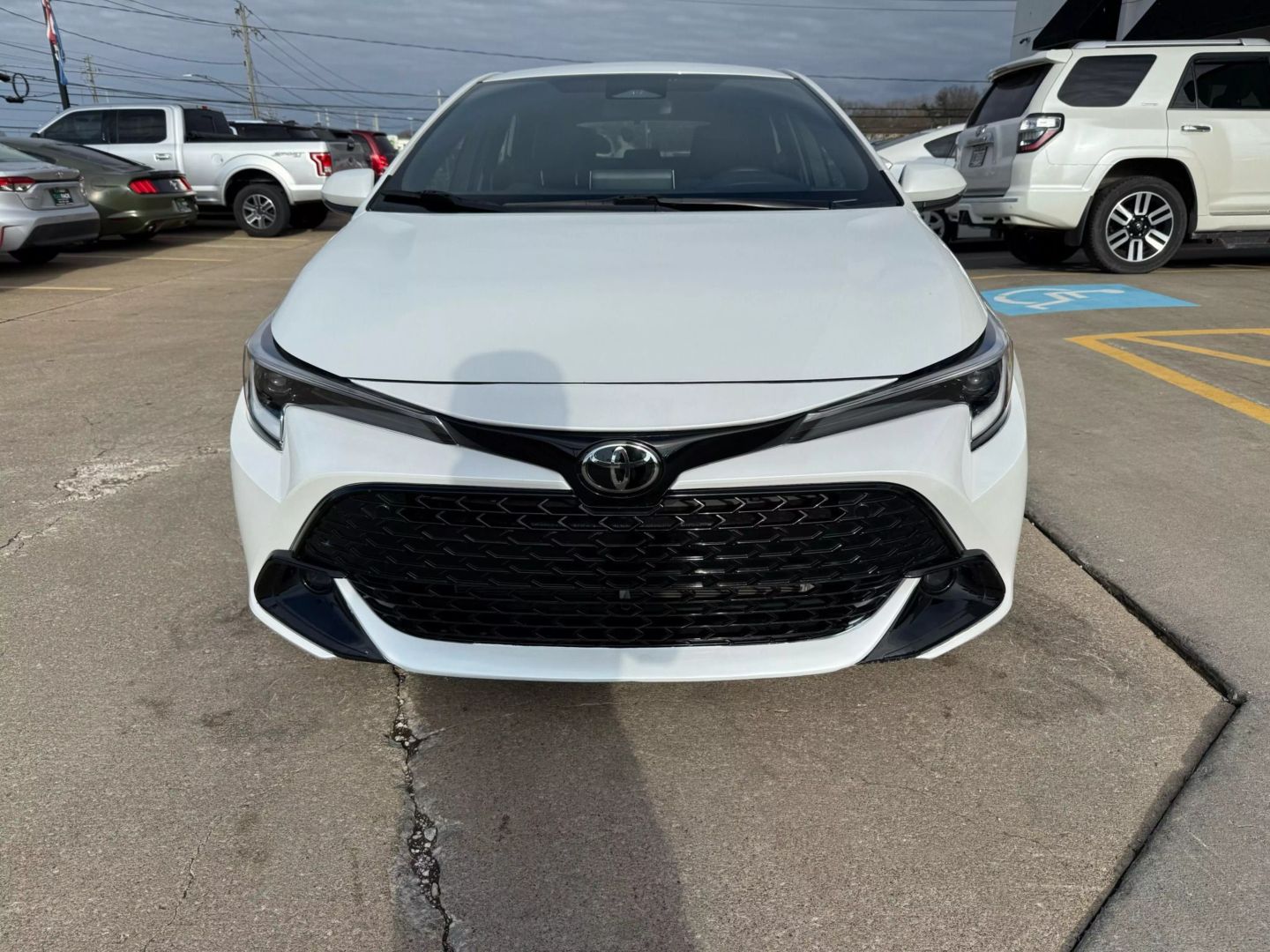 2023 Toyota Corolla Hatchback - Image 3