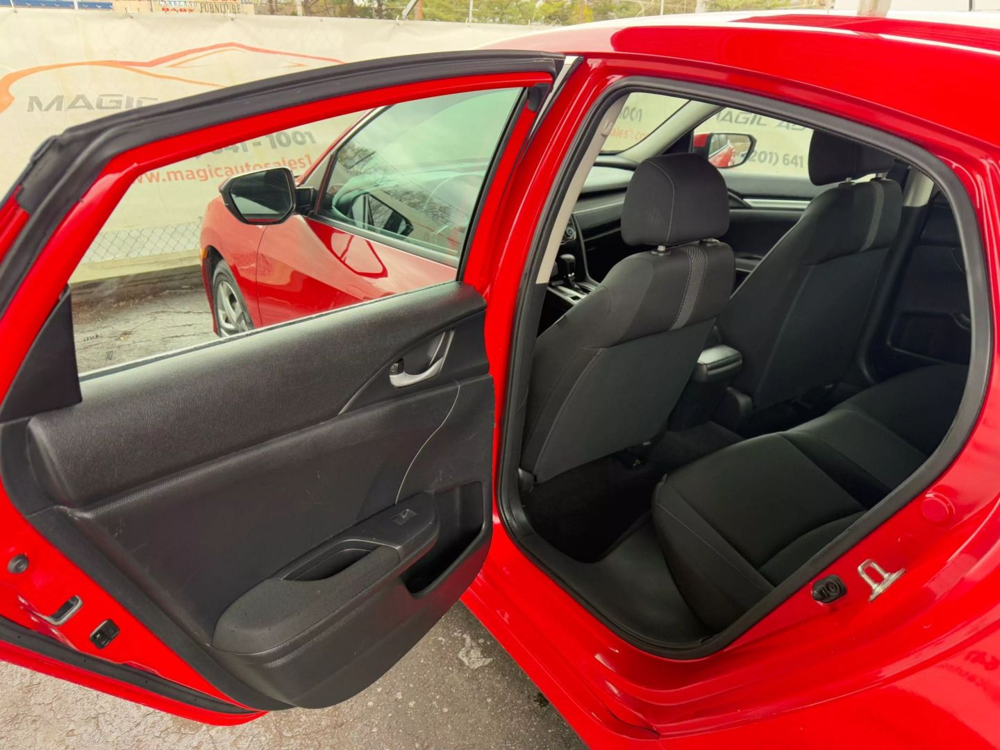 2017 Honda Civic - Image 17