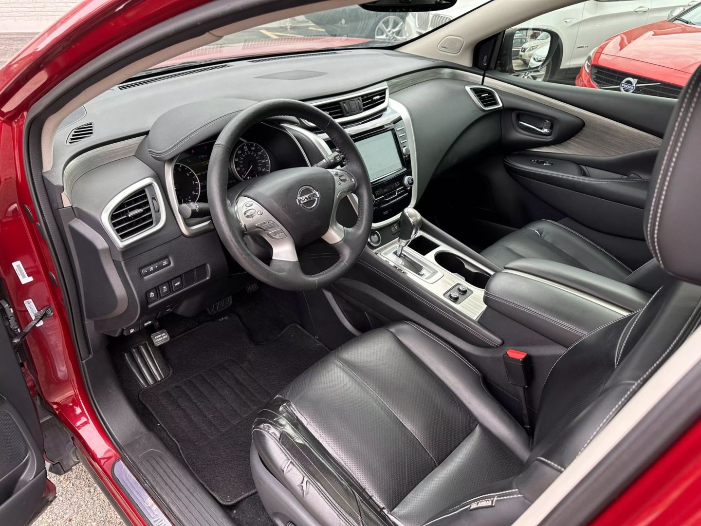 2018 Nissan Murano - Image 13