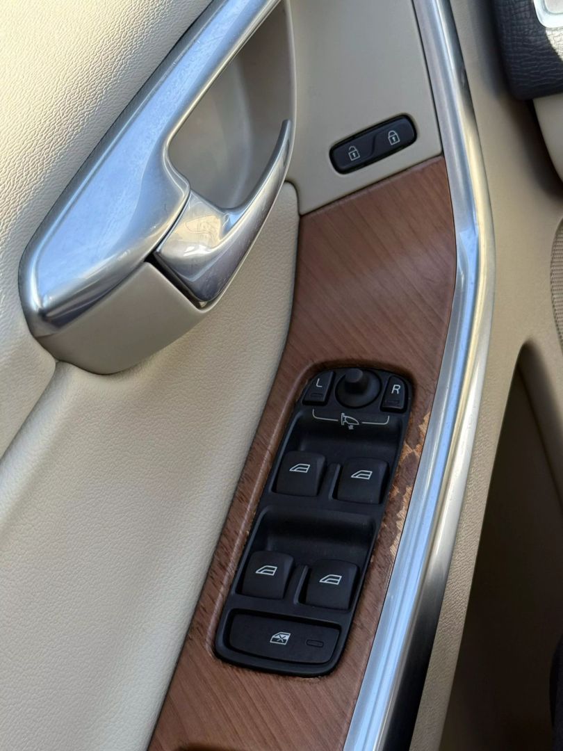 2015 Volvo Xc60 - Image 47