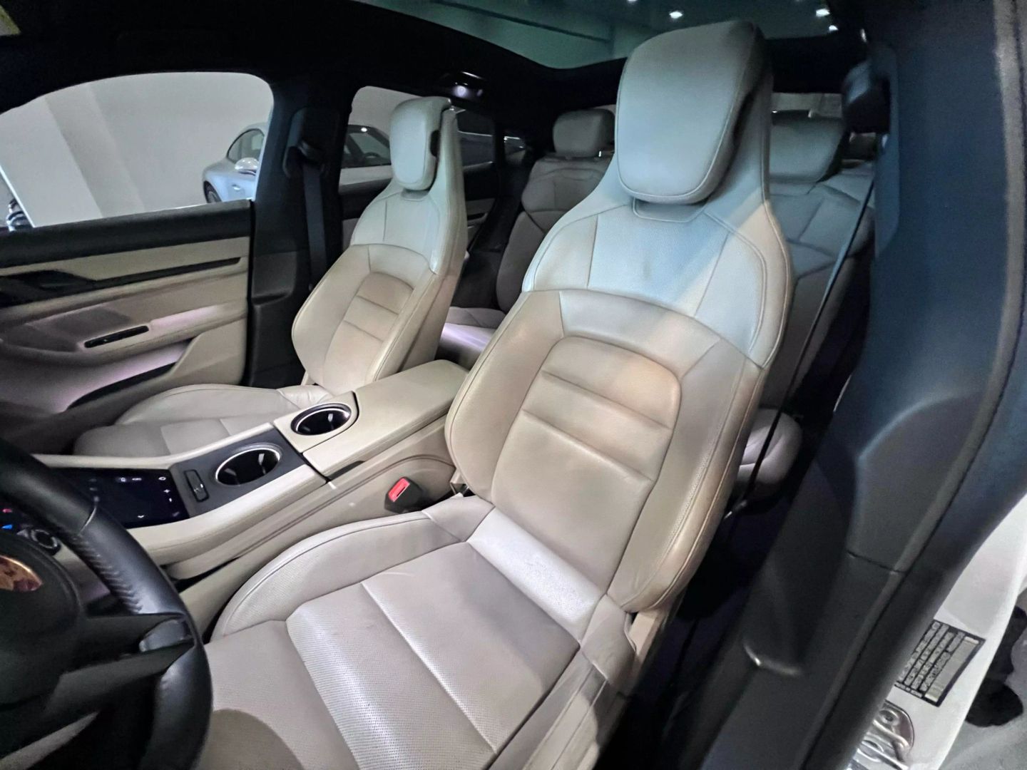 2020 Porsche Taycan 4s Sedan 4d - Image 18