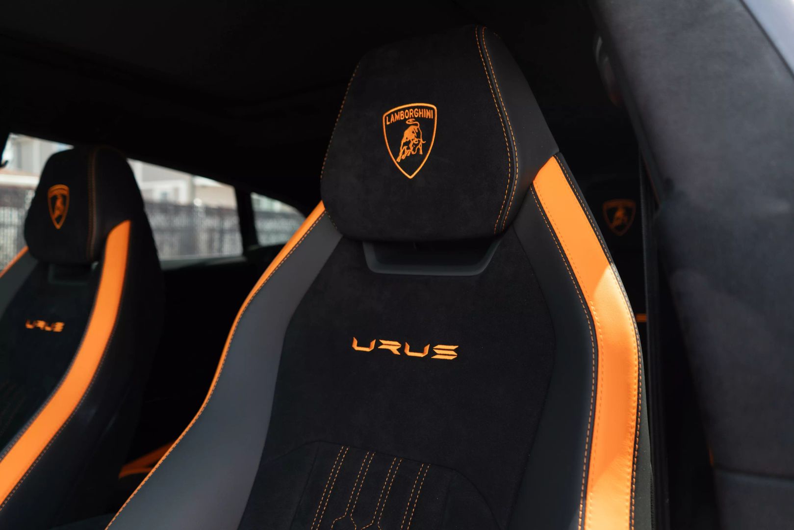 2023 Lamborghini Urus - Image 33