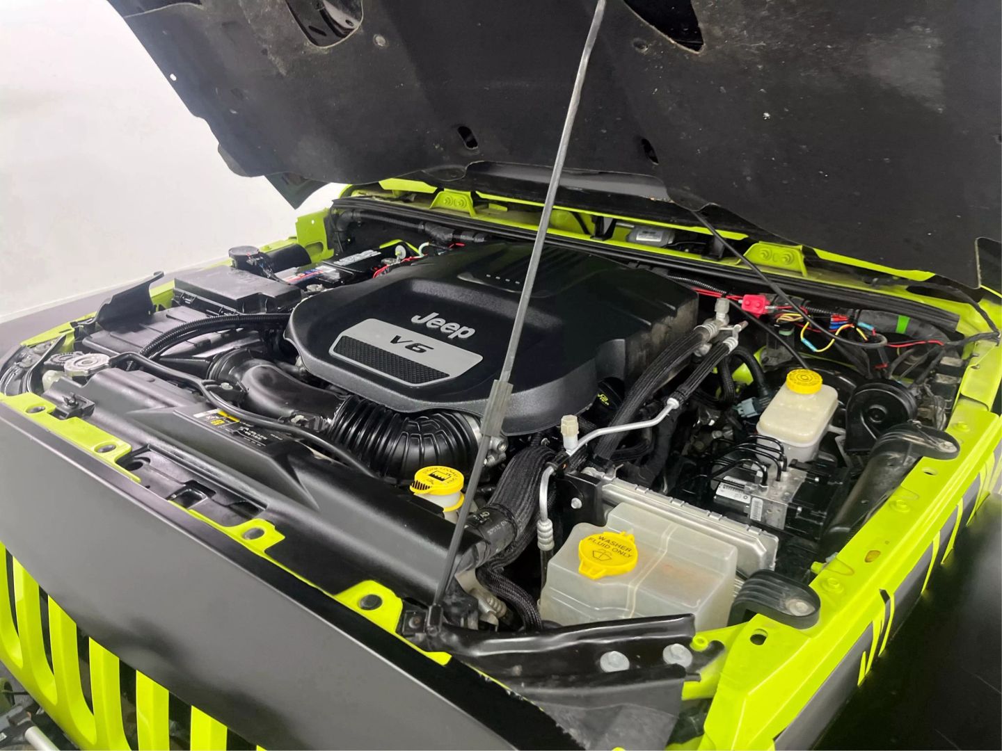 2017 Jeep Wrangler Unlimited - Image 22