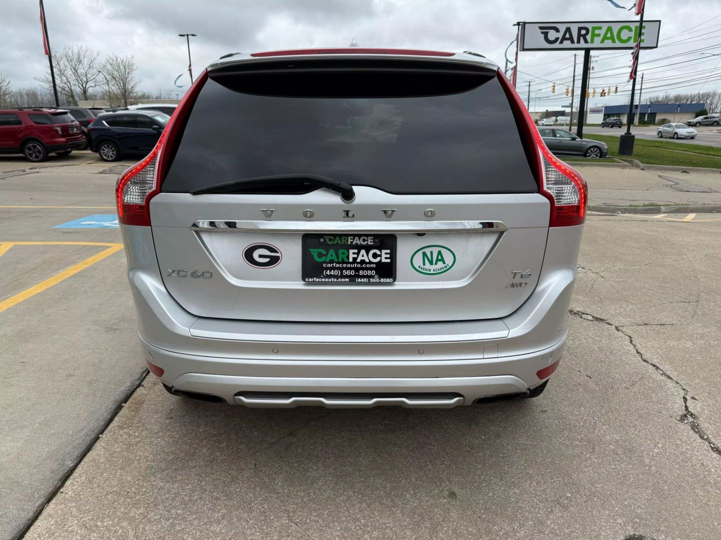 2017 Volvo Xc60 - Image 10