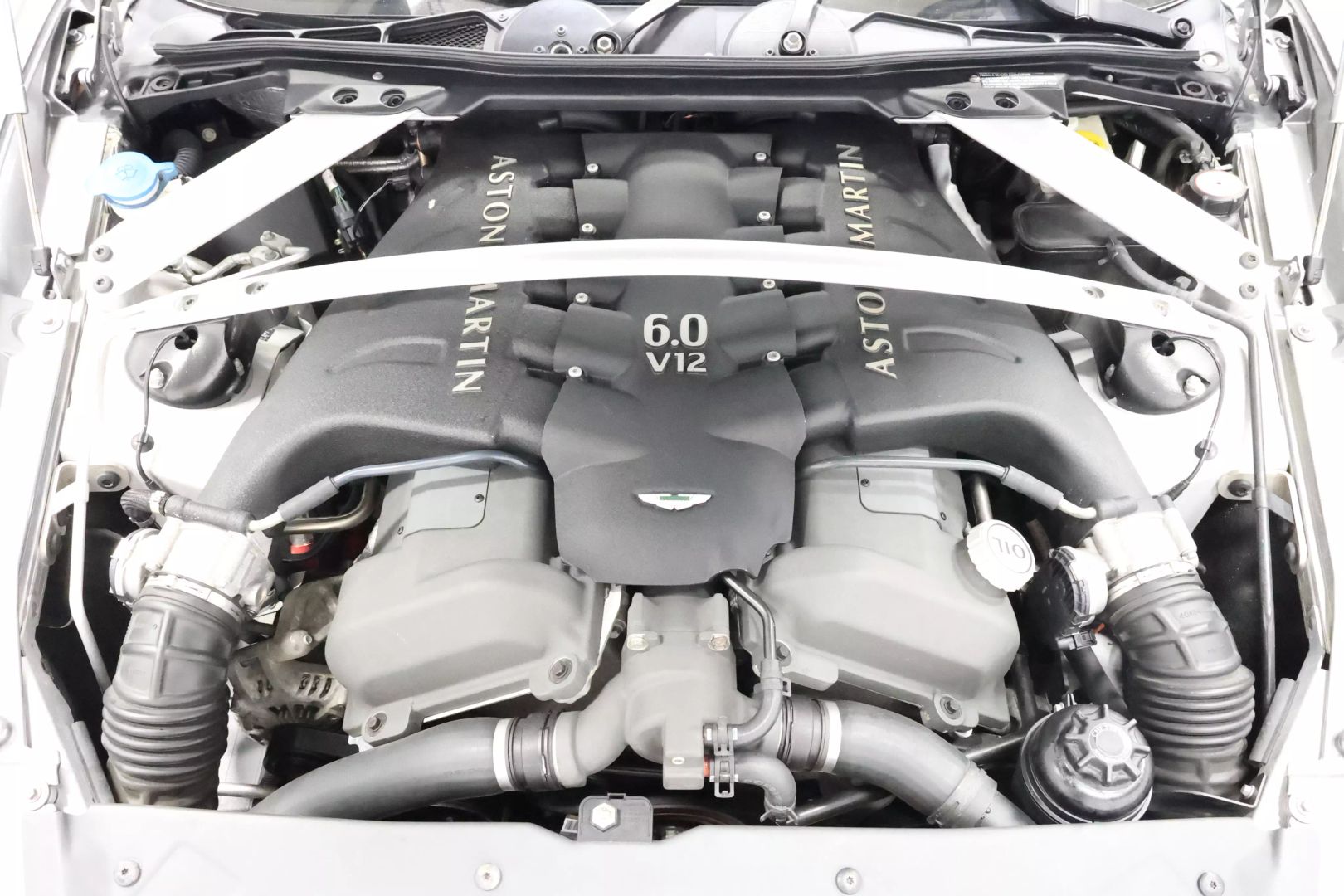 2012 Aston Martin Virage - Image 77