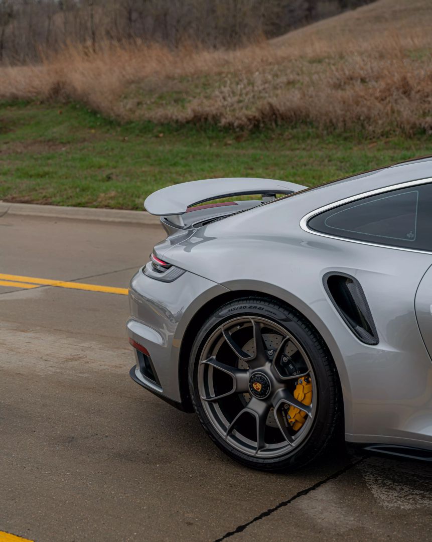 2021 Porsche 911 - Image 43