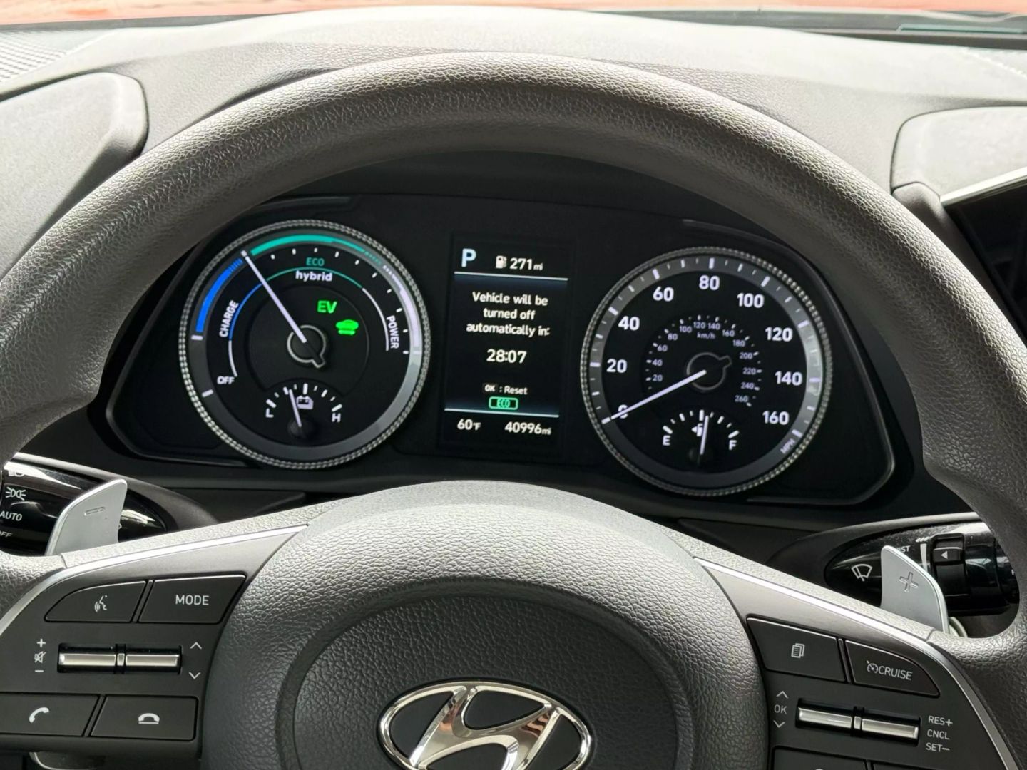 2022 Hyundai Sonata Hybrid - Image 35