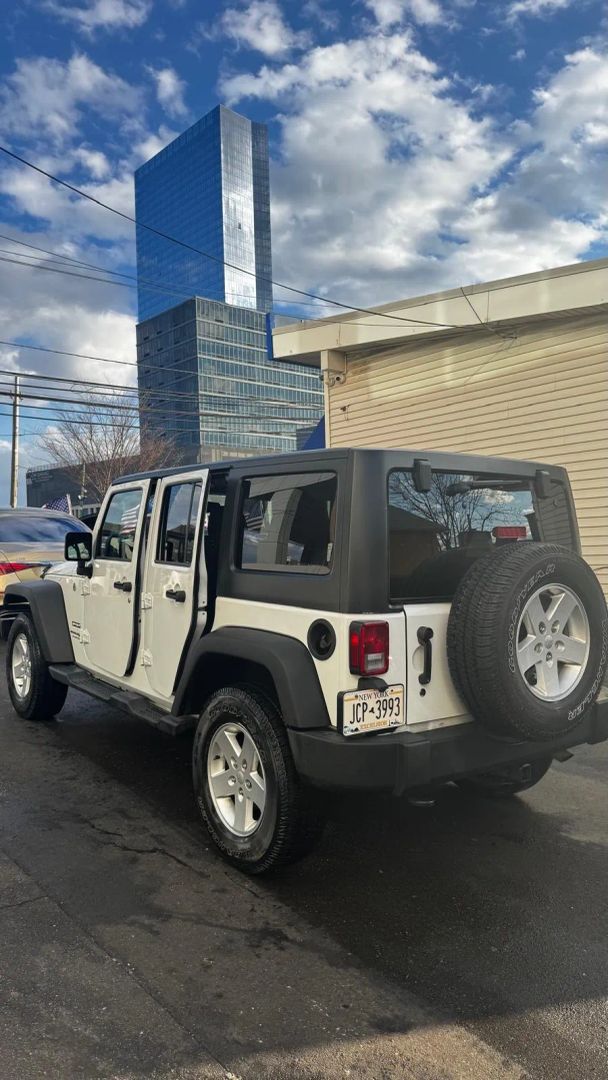Image 6 of 2018 JEEP WRANGLER UNLIMITED