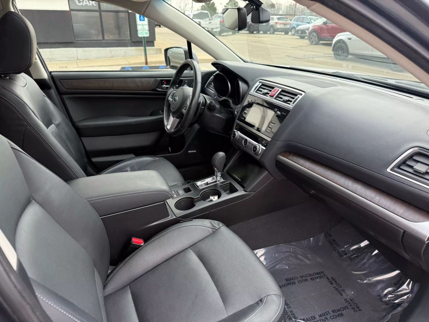 2017 Subaru Outback - Image 24