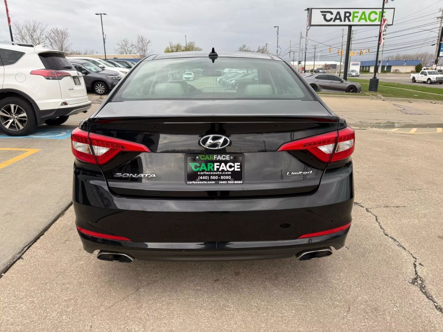 2015 Hyundai Sonata - Image 10