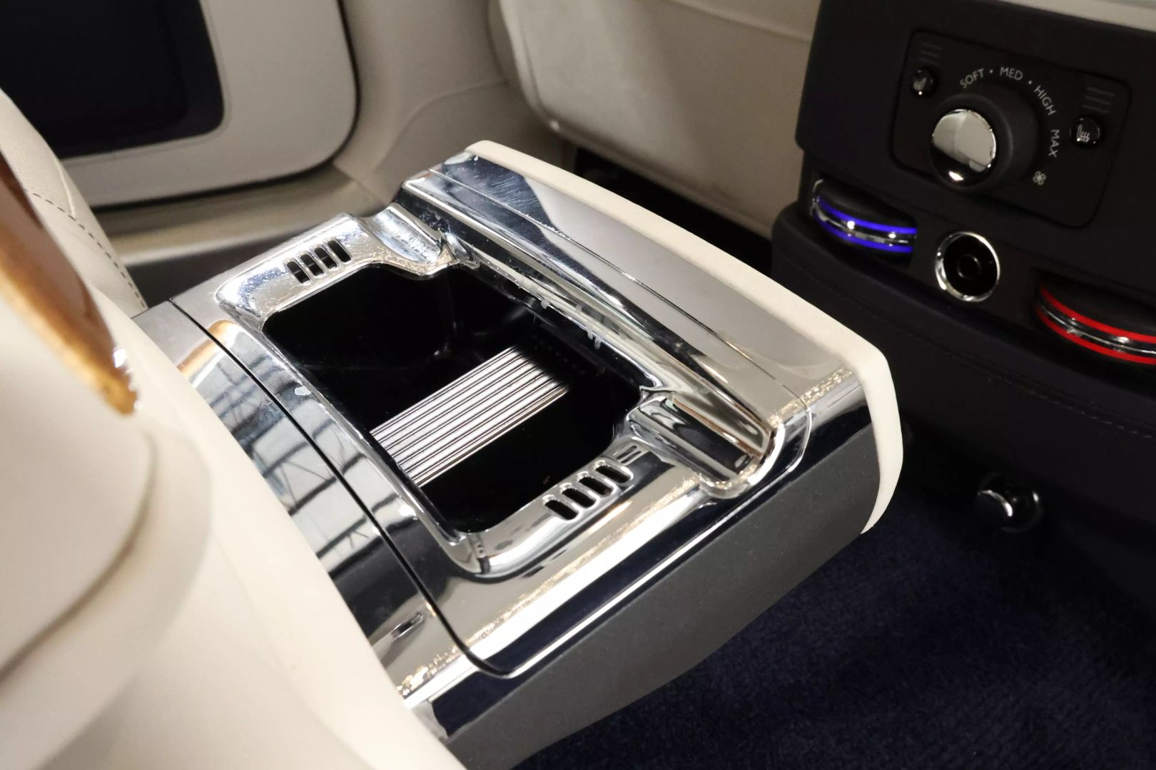 2018 Rolls-royce Ghost - Image 79