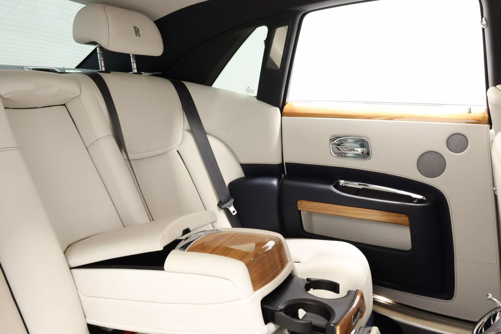 2018 Rolls-royce Ghost - Image 74