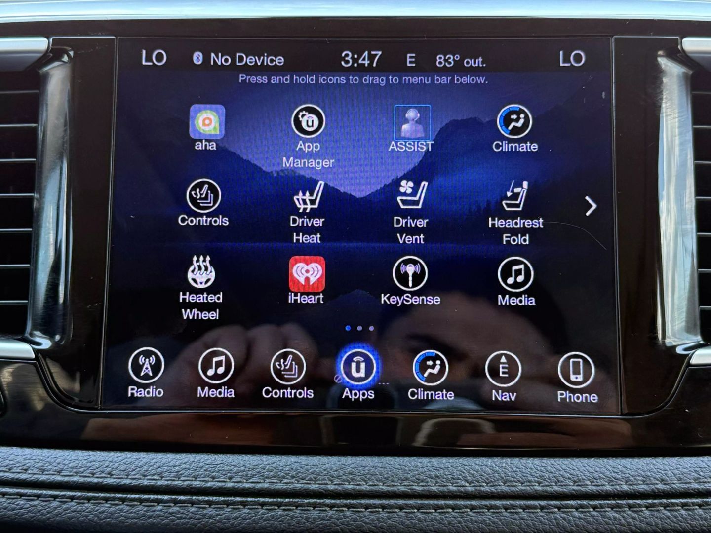 2017 Chrysler Pacifica - Image 46