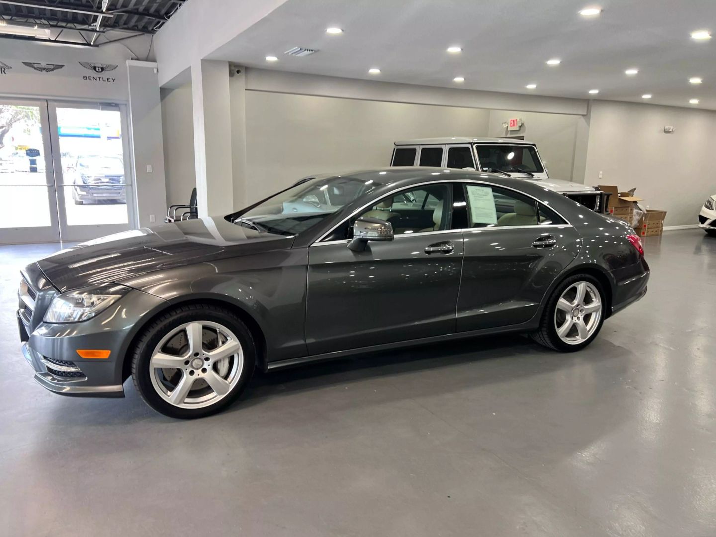 2014 Mercedes-benz Cls-class Cls 550 4matic Coupe 4d - Image 3