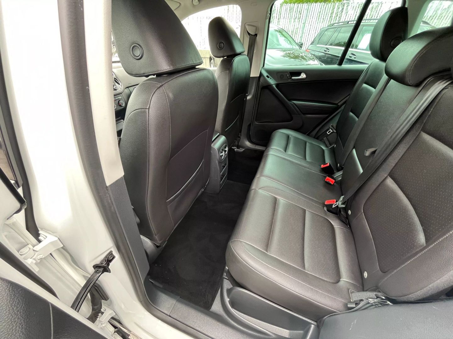 2015 Volkswagen Tiguan  Vin: Wvgav7ax6fw600663 Stock Id: 600663 - Image 12