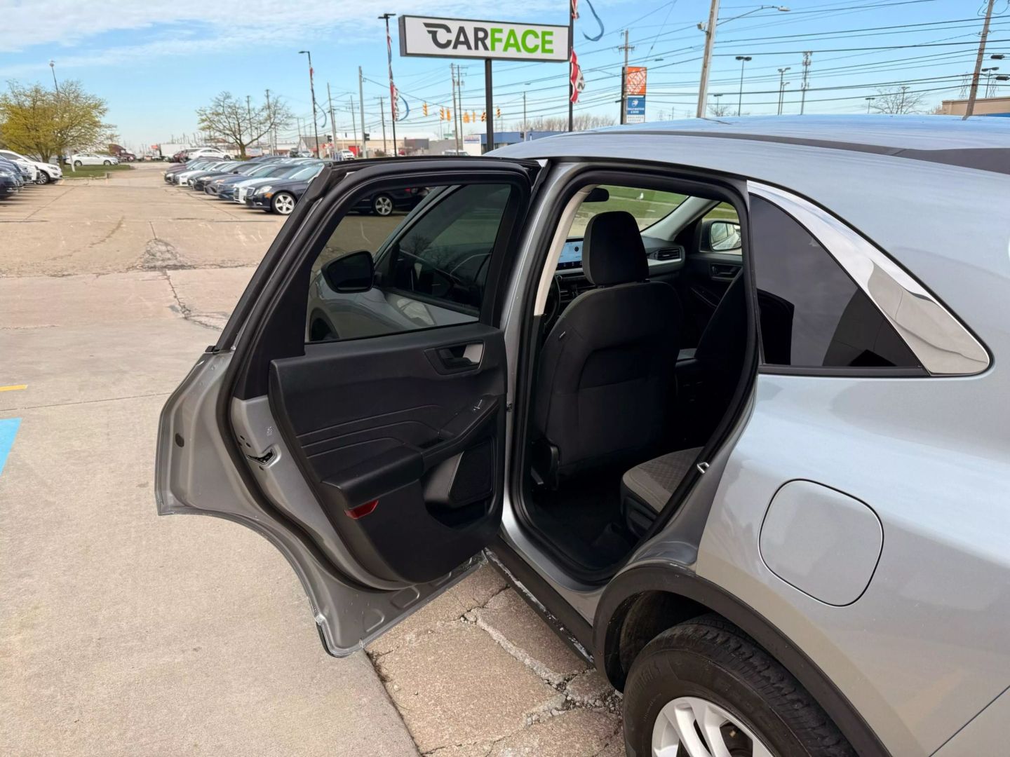 2022 Ford Escape - Image 21