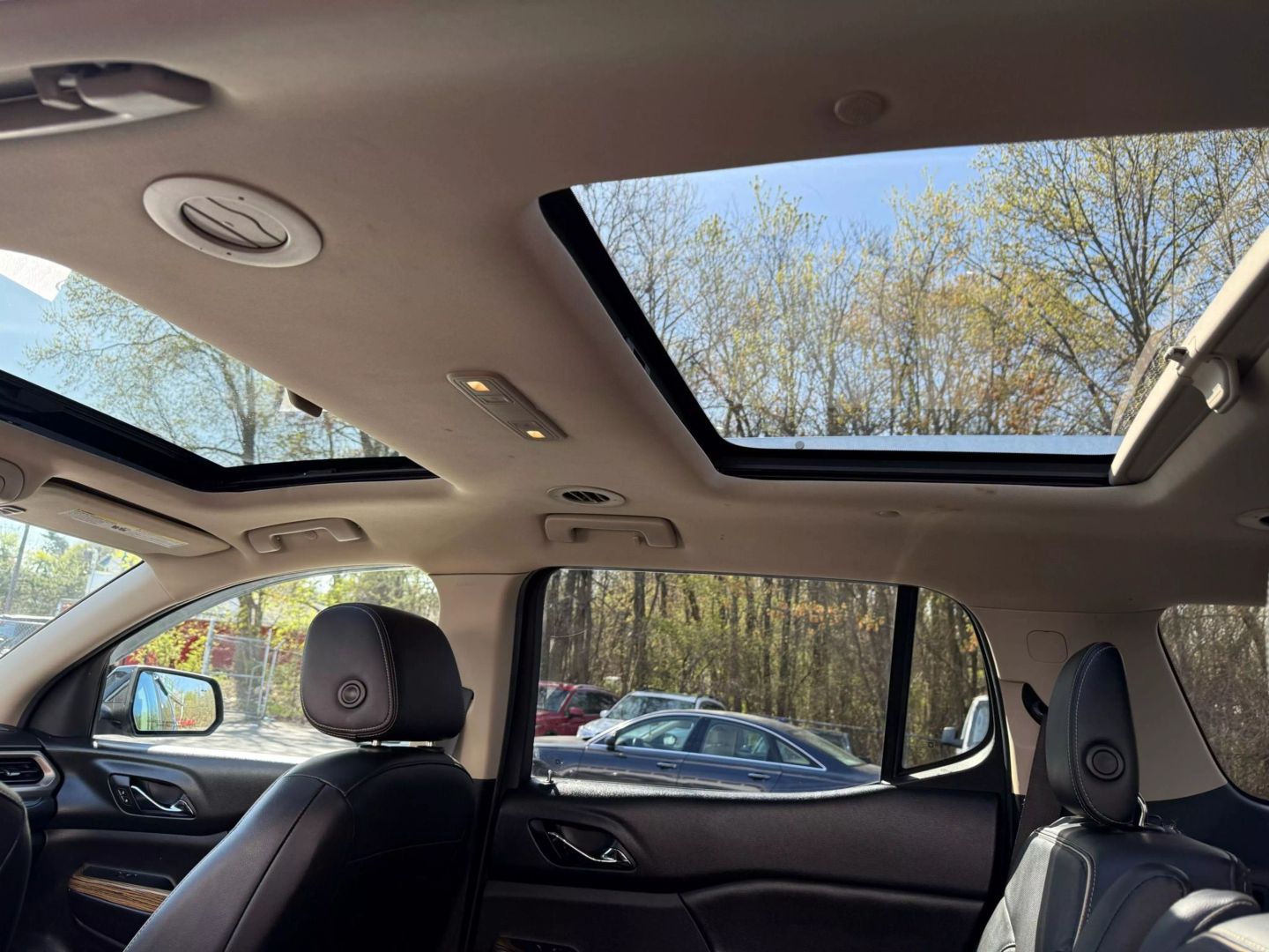 2017 Gmc Acadia - Image 43