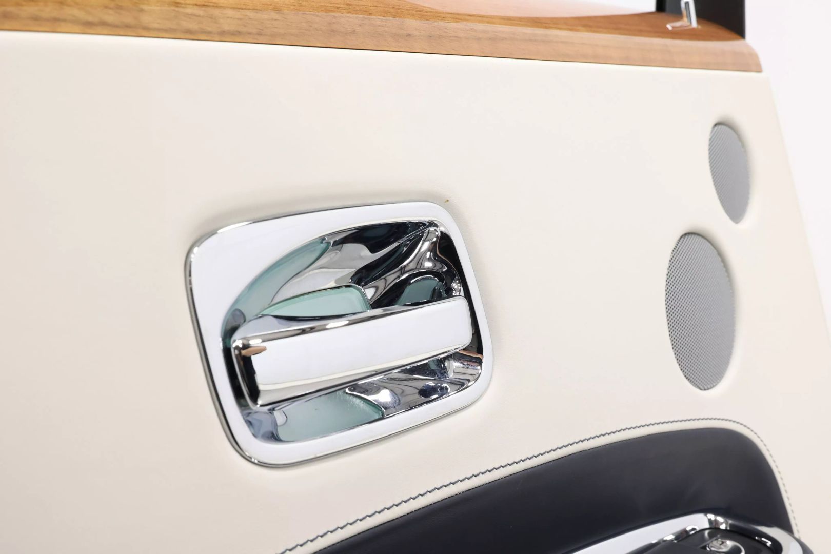 2018 Rolls-royce Ghost - Image 48