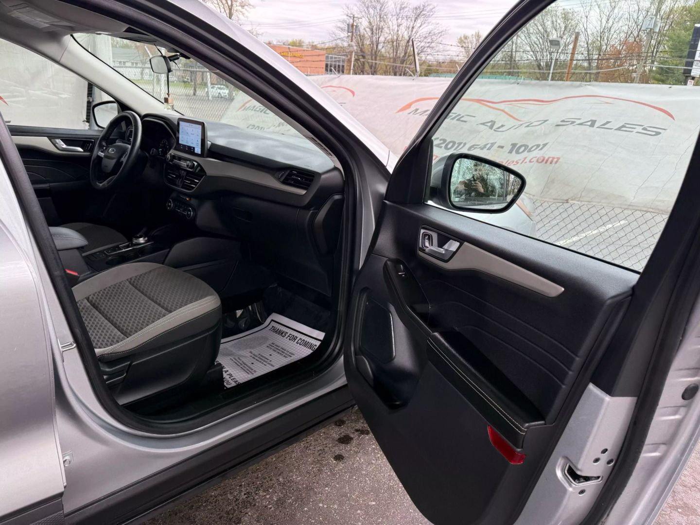 2021 Ford Escape - Image 24