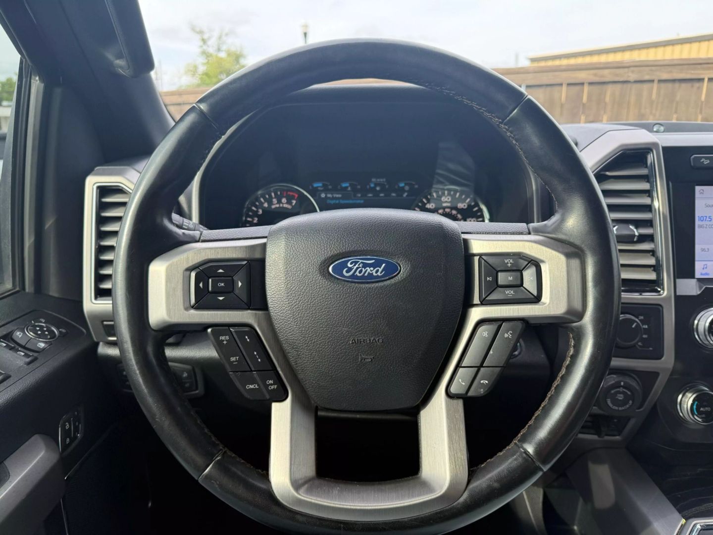 2019 Ford F150 Supercrew Cab - Image 26