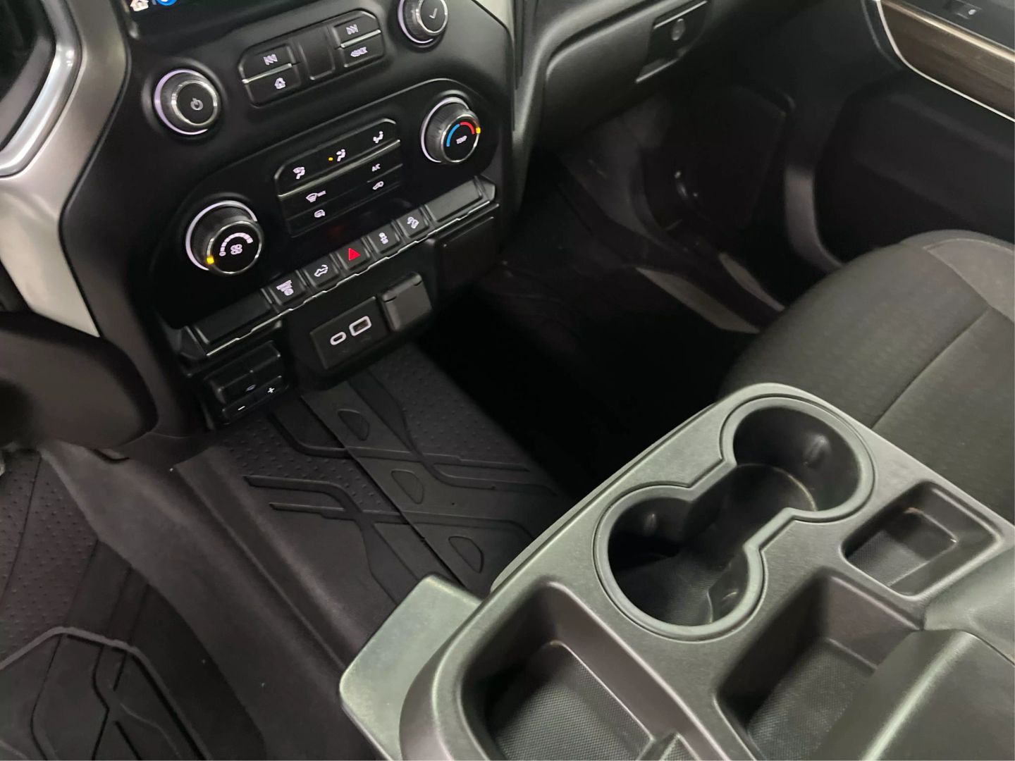 2021 Chevrolet Silverado 3500 Hd Crew Cab - Image 16