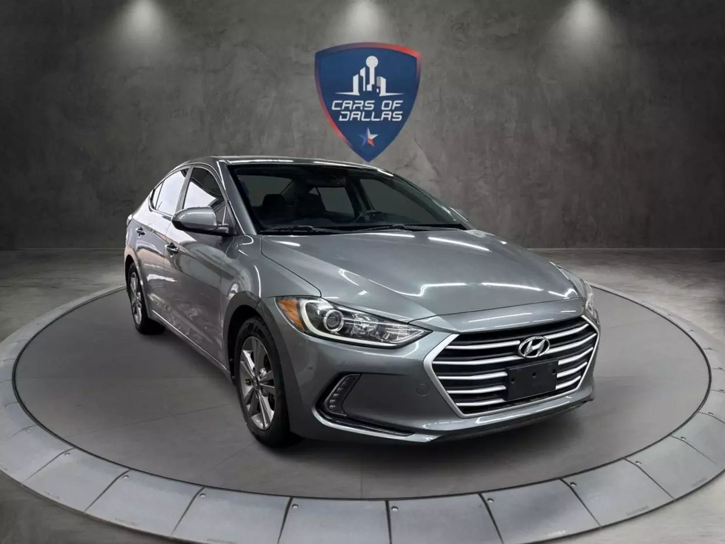 2018 Hyundai Elantra - Image 7