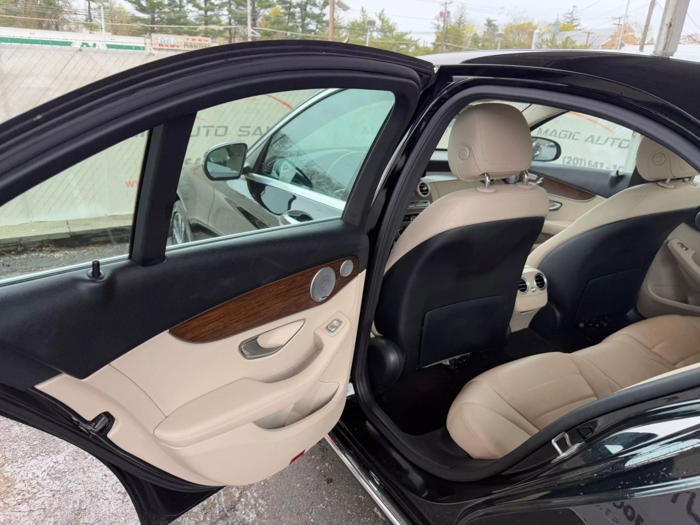 2021 Mercedes-benz C-class - Image 20