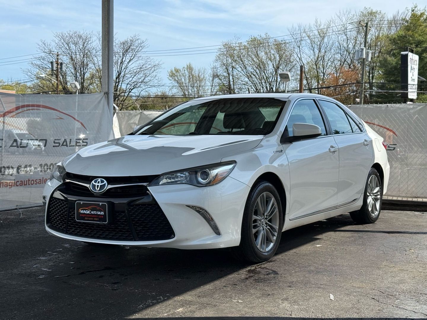 2016 Toyota Camry - Image 3