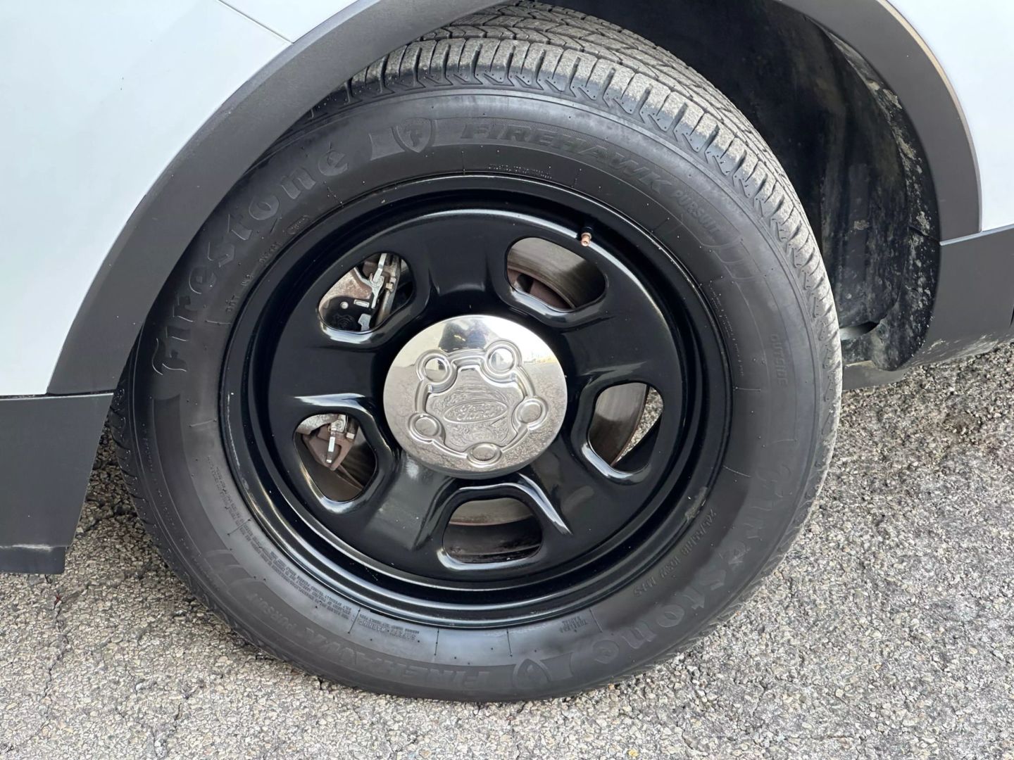 2019 Ford Explorer - Image 31