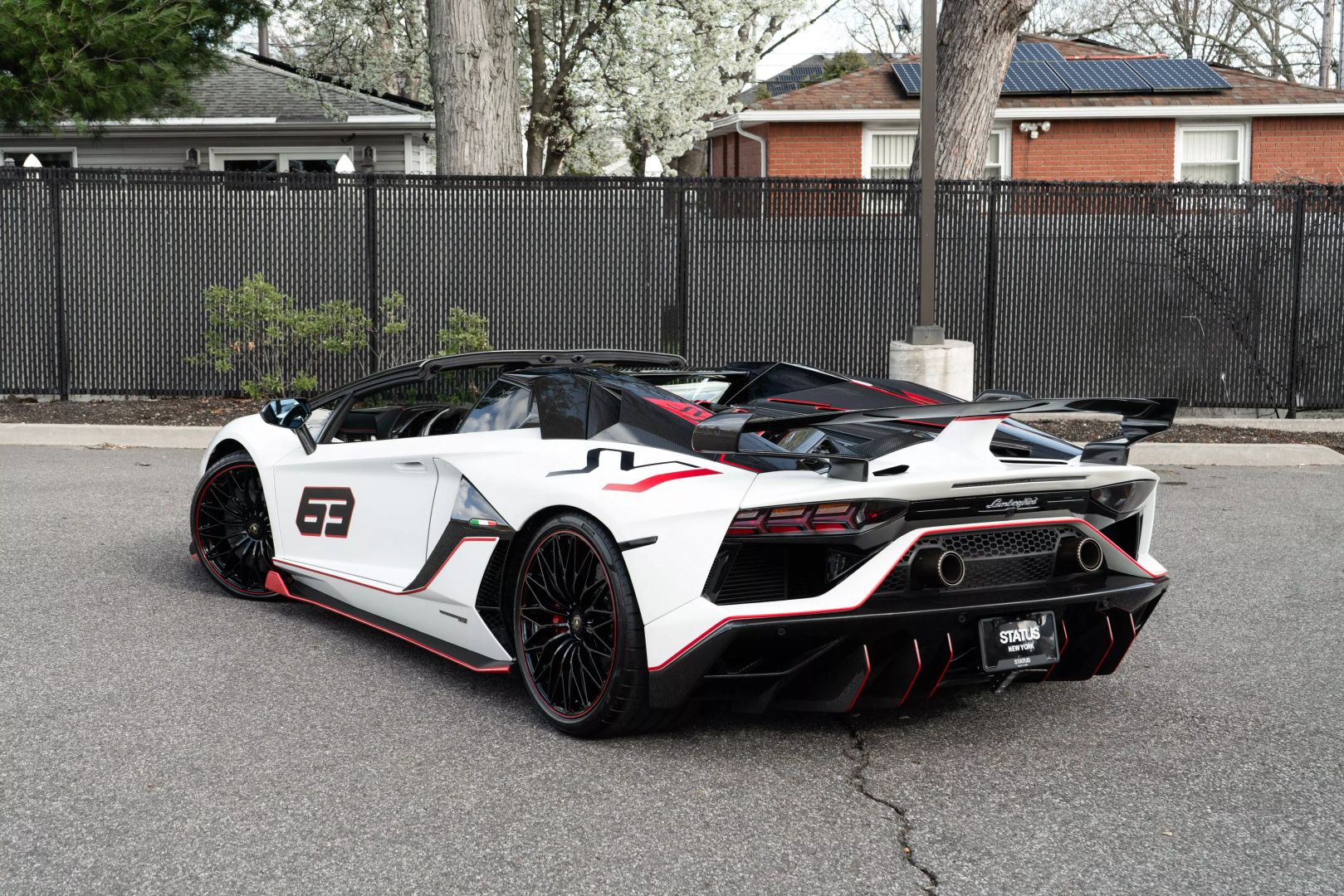2021 Lamborghini Aventador - Image 43