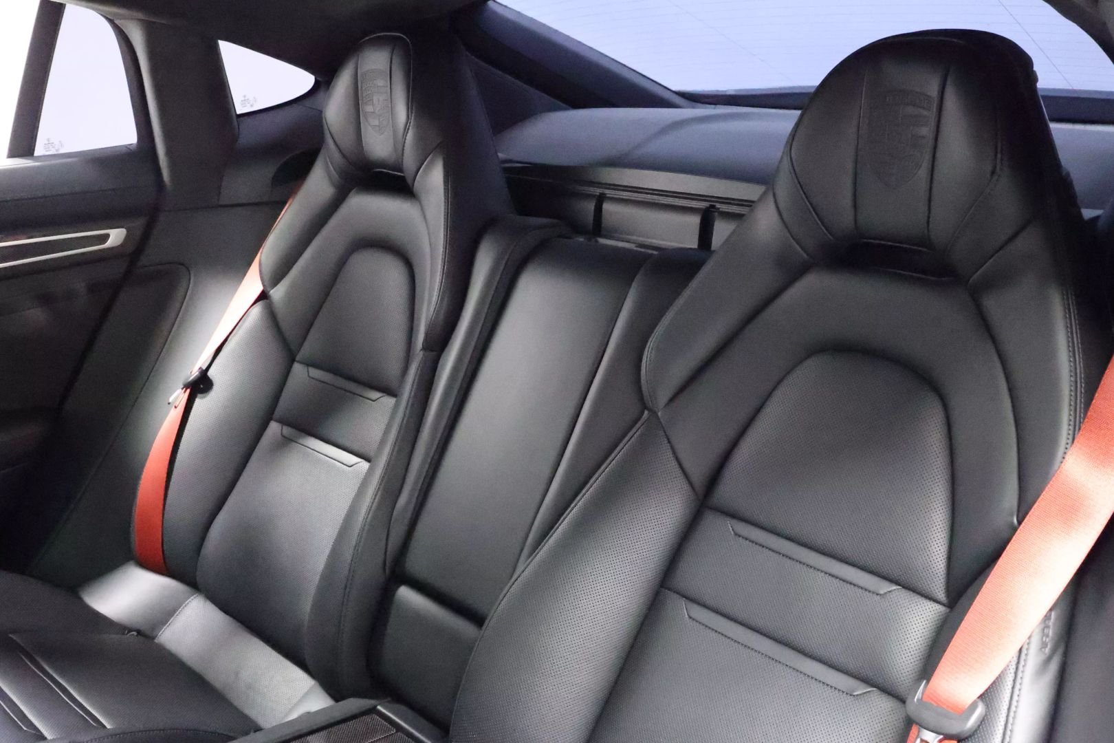 2017 Porsche Panamera - Image 62