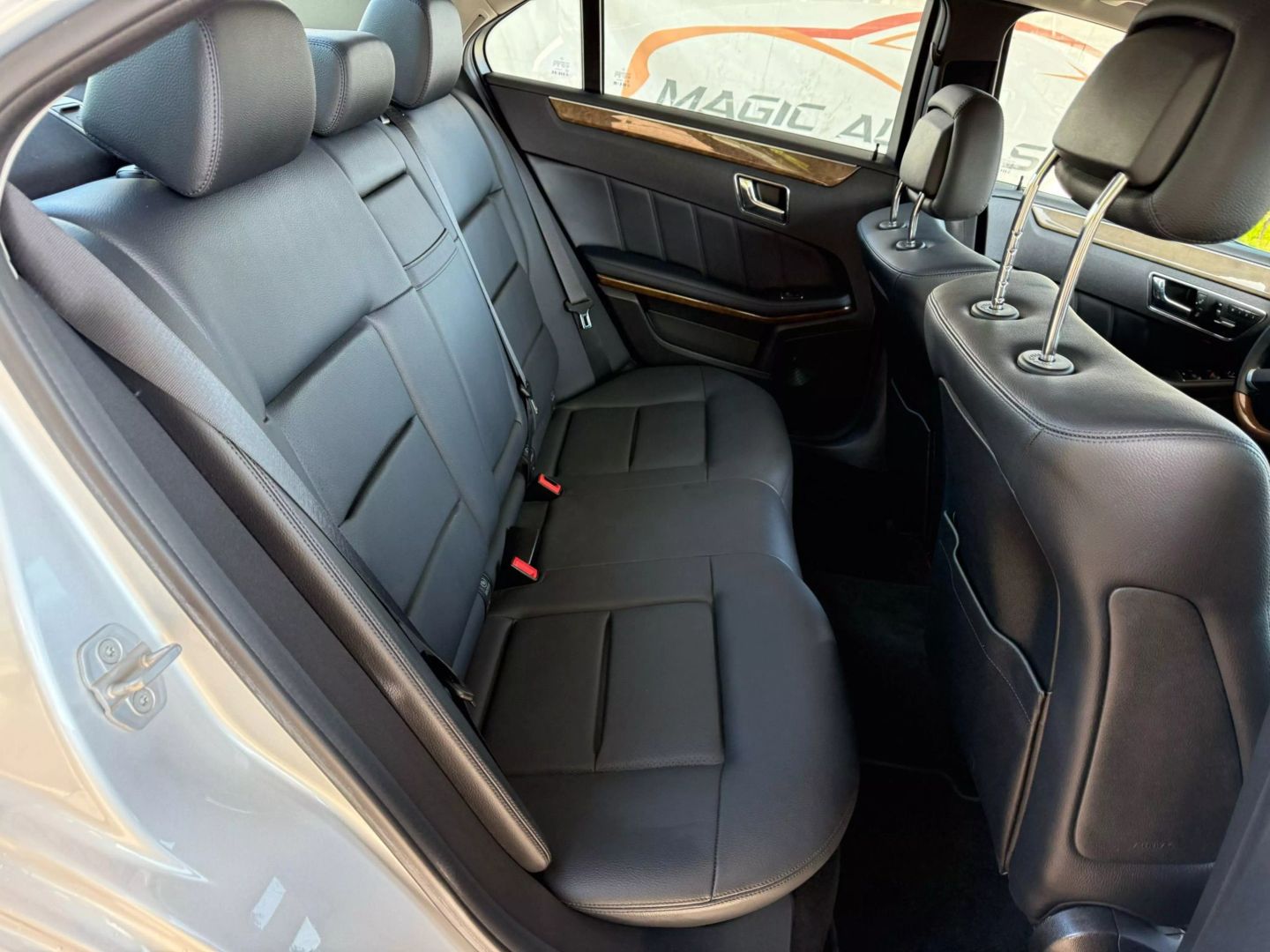 2011 Mercedes-benz E-class - Image 22