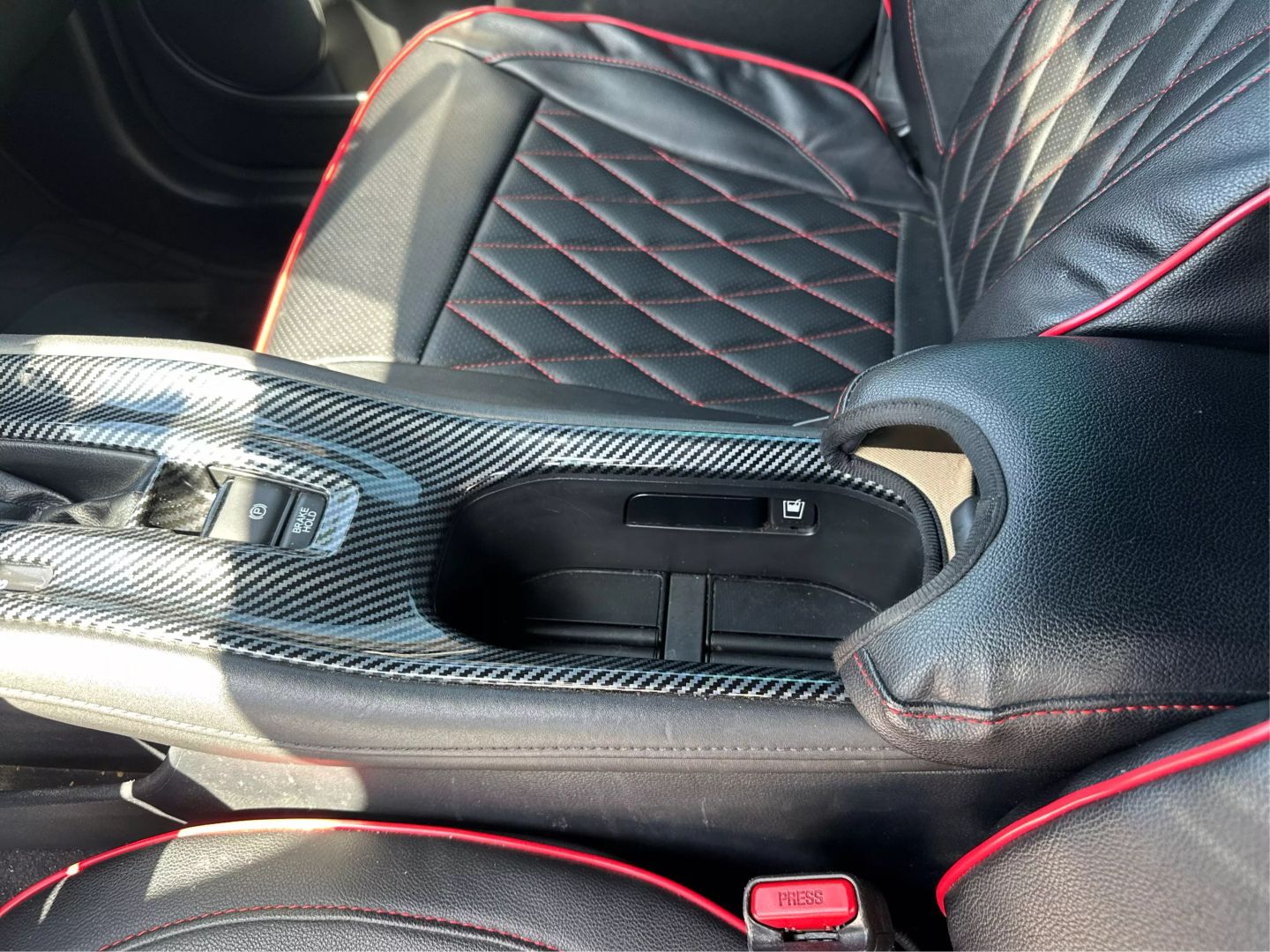 2019 HONDA HR-V SUV 4-CYL, I-VTEC, 1.8 LITER SPORT SUV 4D
