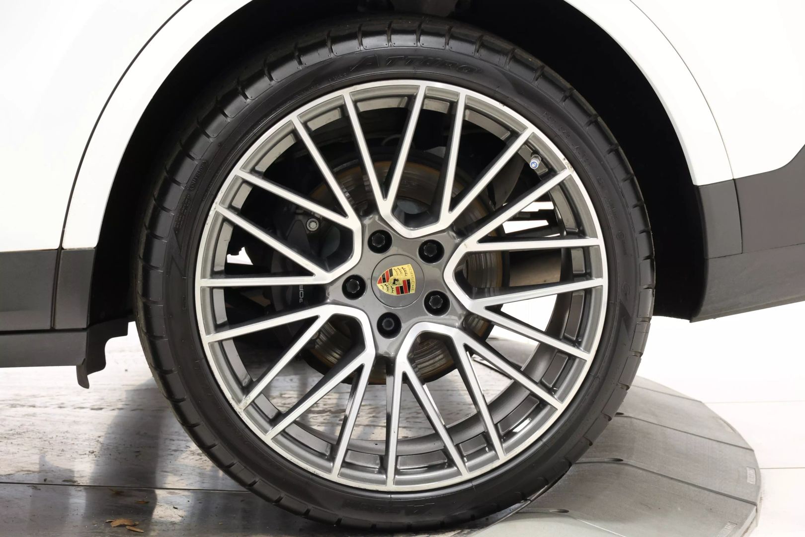 2021 Porsche Cayenne Coupe - Image 105
