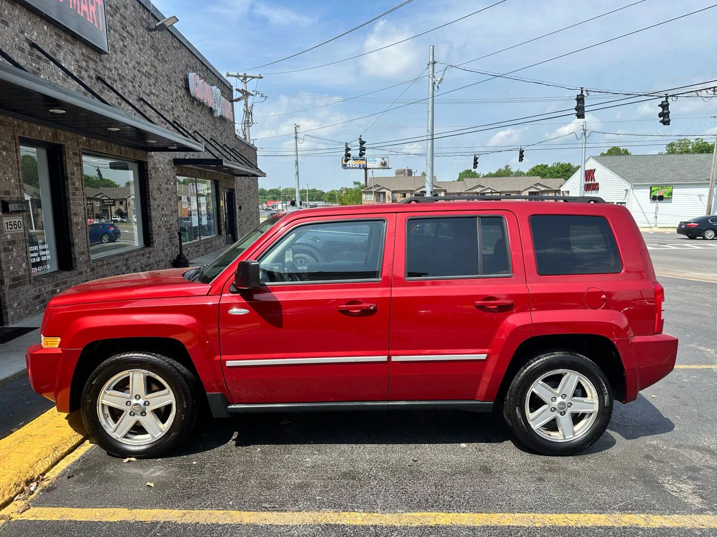 Image 4 of 2010 JEEP PATRIOT