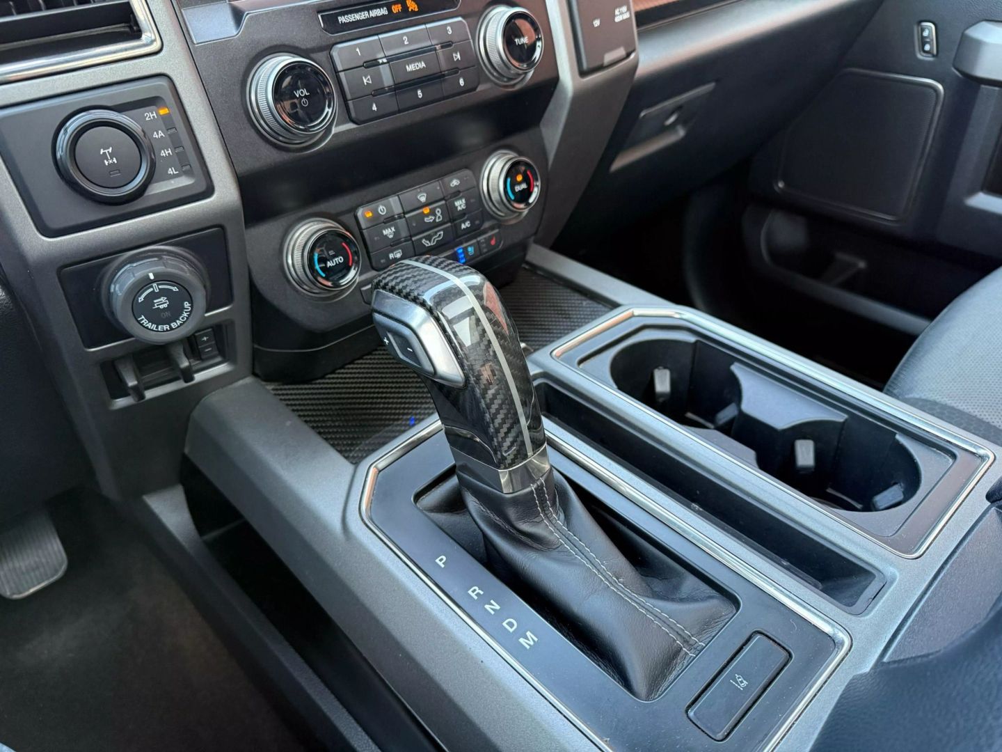 2020 Ford F150 Supercrew Cab - Image 33