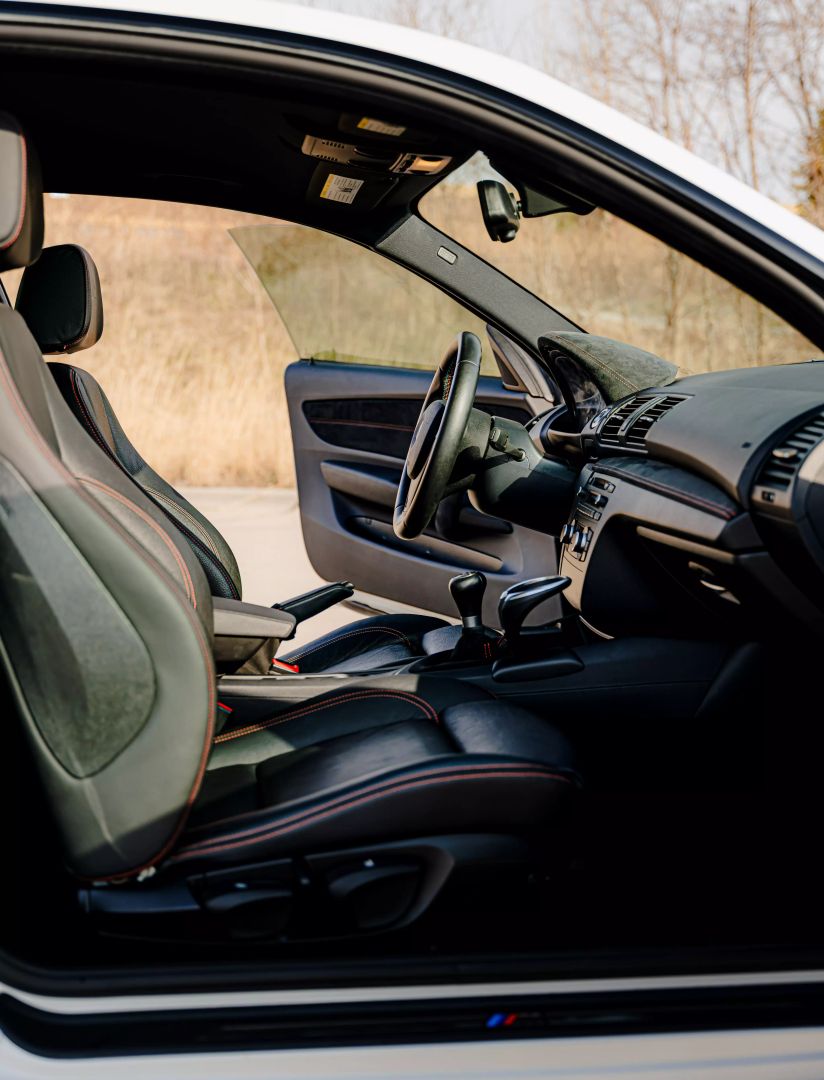 2011 Bmw 1 Series - Image 13