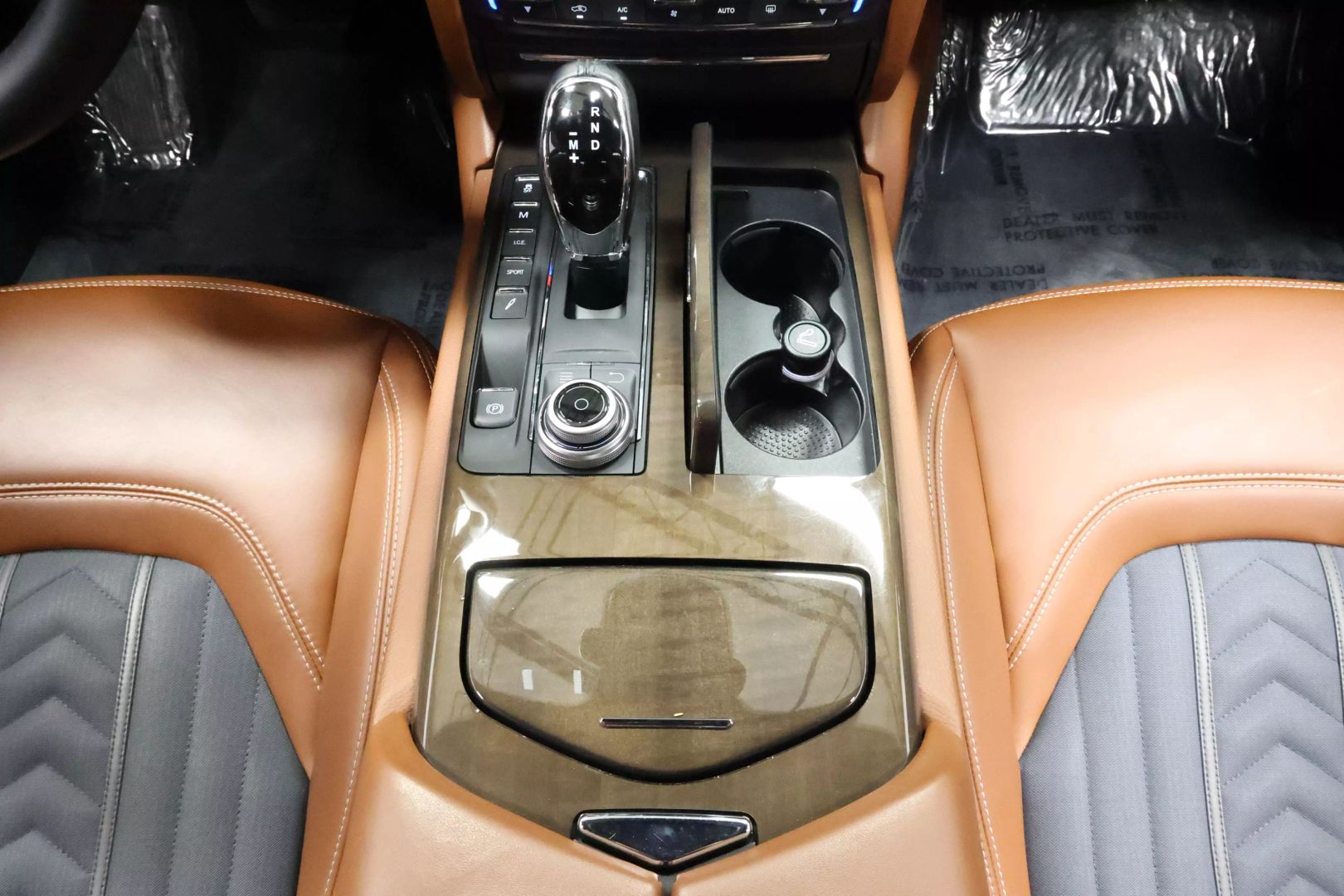 2018 Maserati Quattroporte - Image 39