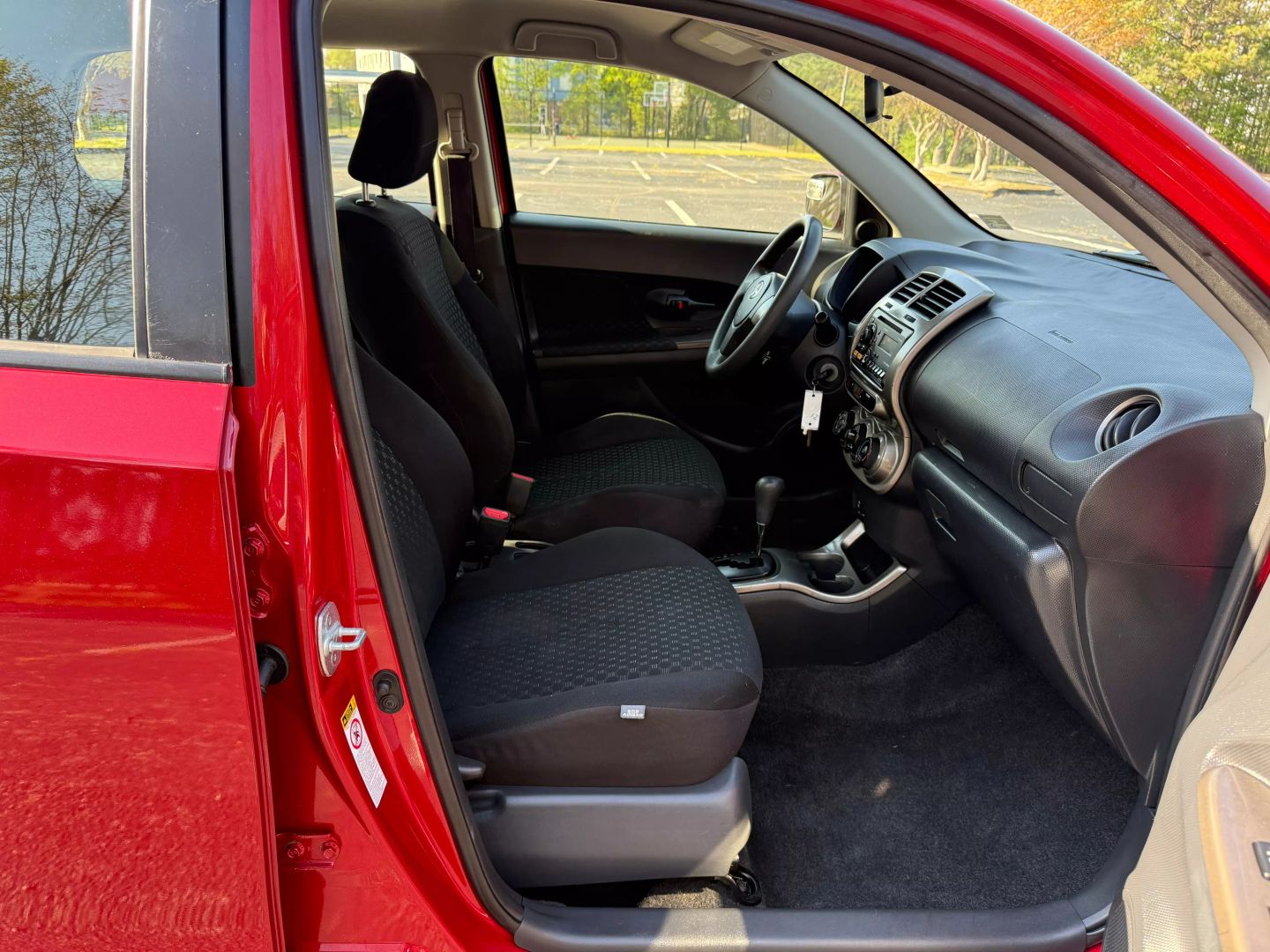 2013 Scion Xd - Image 14