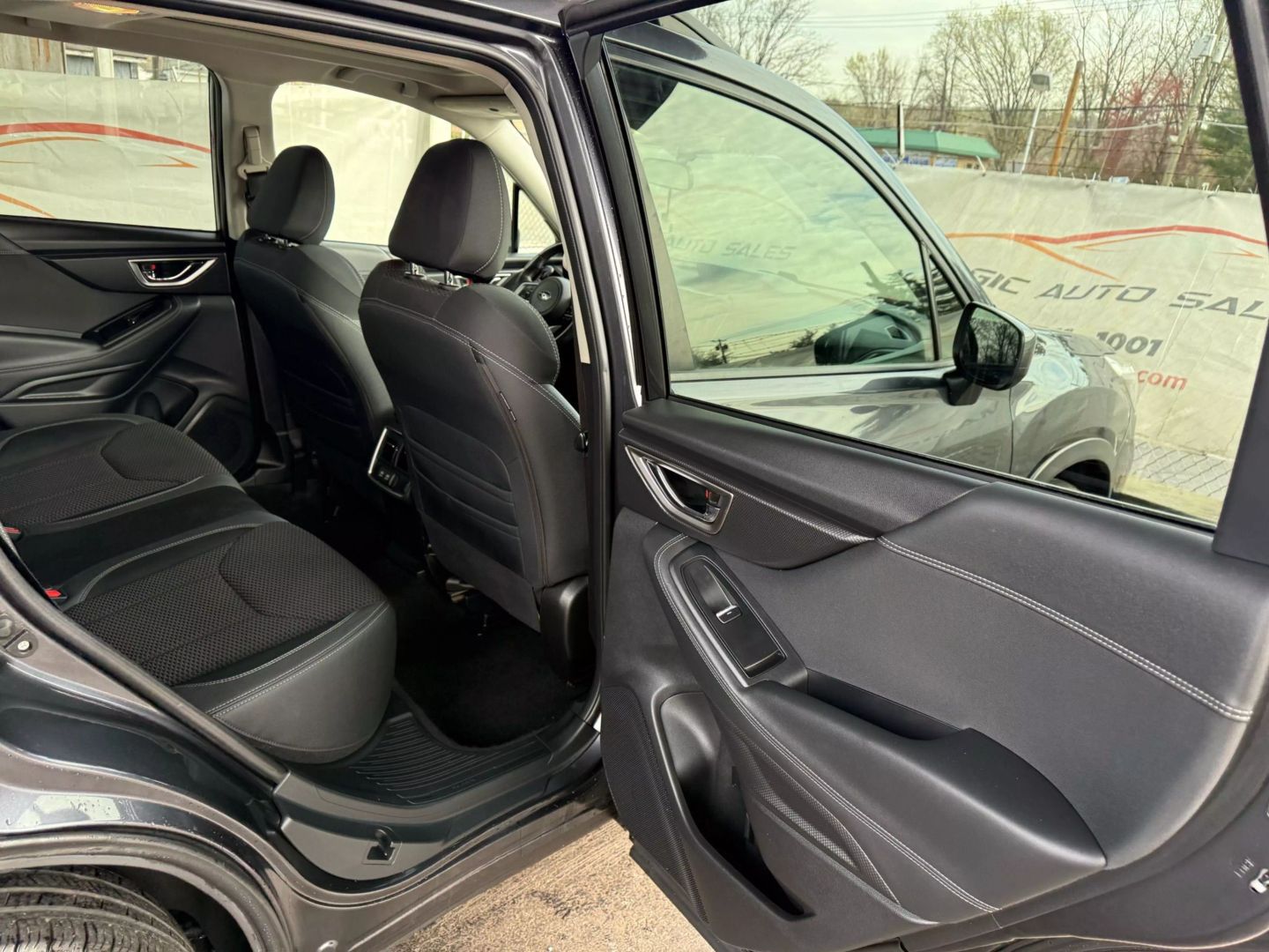 2019 Subaru Forester - Image 21